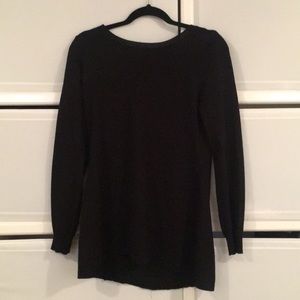 A Pea in the Pod black maternity sweater